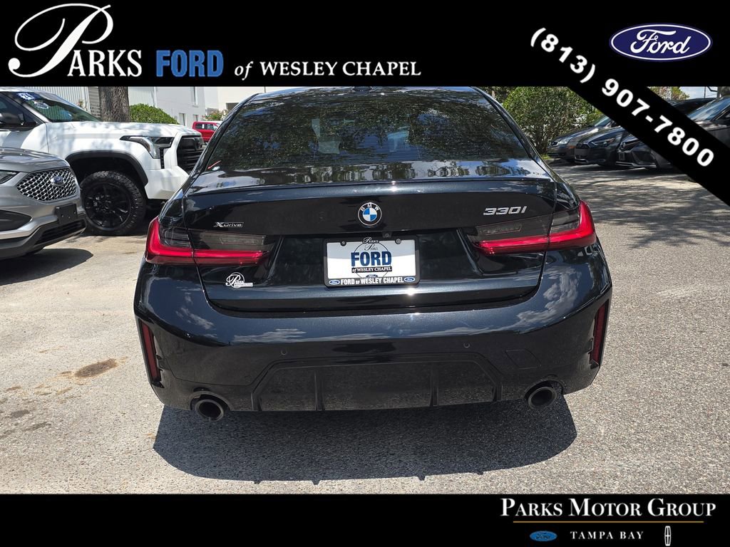 Used 2024 BMW 330i xDrive Sedan w/ M Sport Package AWD/4WD image 5
