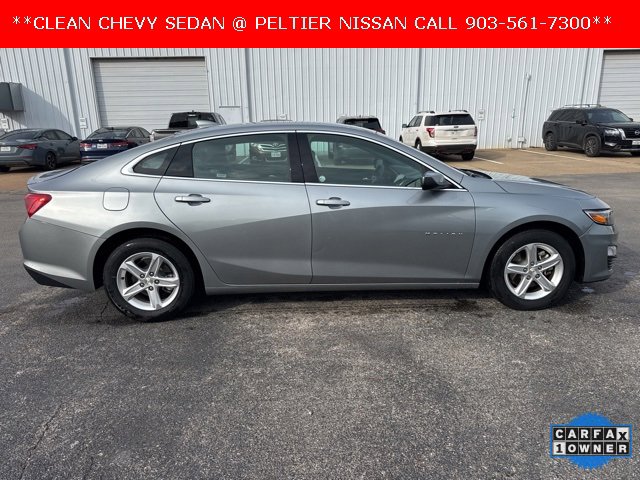 Used 2023 Chevrolet Malibu LT image 2