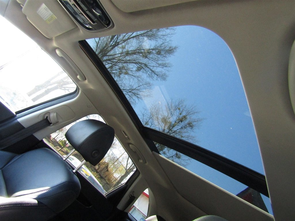 Used 2020 Kia Sorento EX image 12