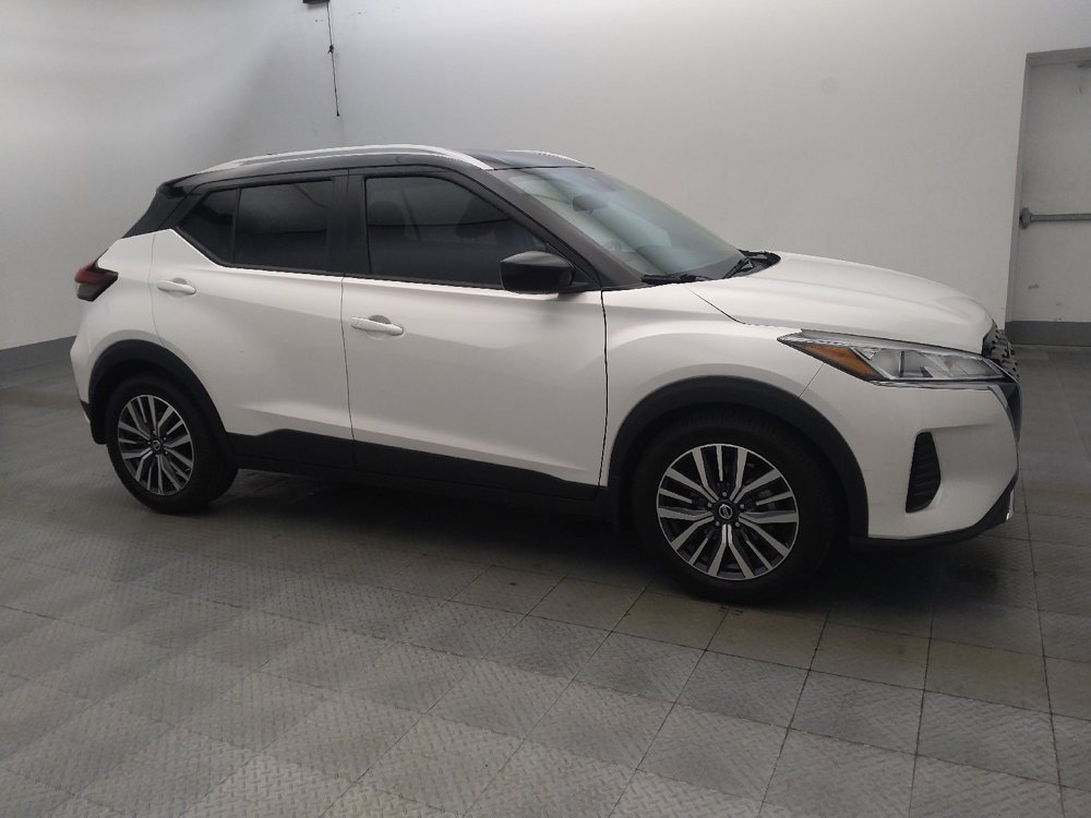Used 2021 Nissan Kicks SV FWD image 11