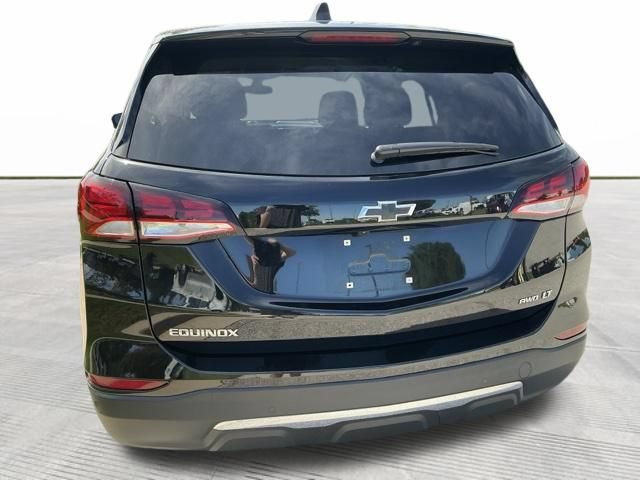 Used 2022 Chevrolet Equinox LT AWD/4WD image 9