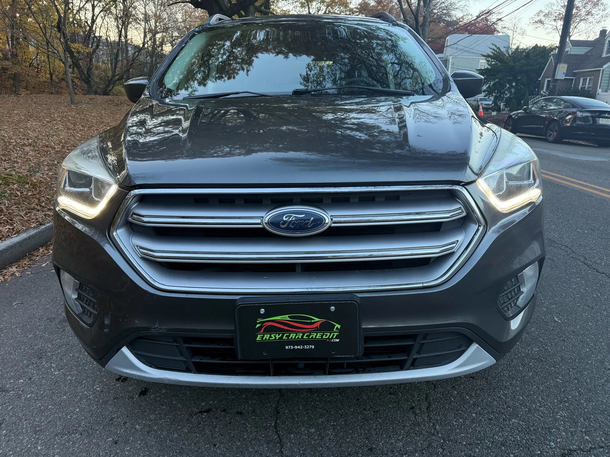 Used 2017 Ford Escape SE w/ Equipment Group 201A image 10