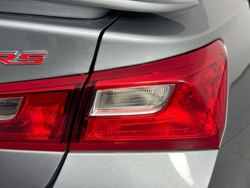 Used 2025 Chevrolet Malibu RS image 31