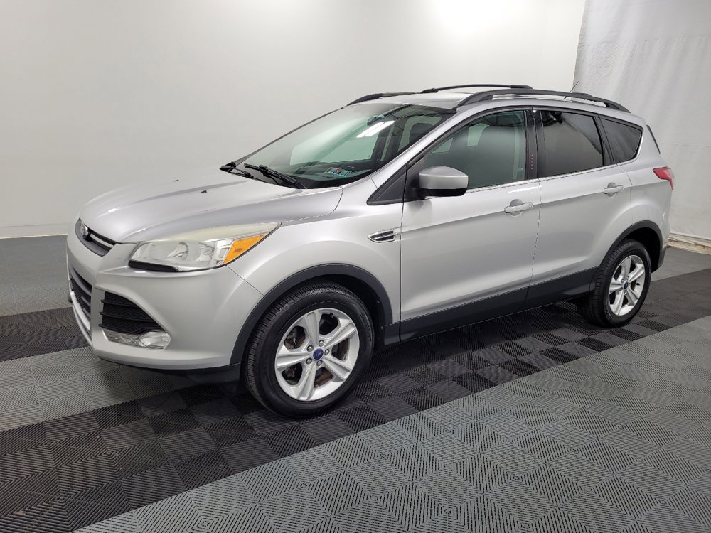 Used 2014 Ford Escape SE w/ Equipment Group 201A AWD/4WD image 2