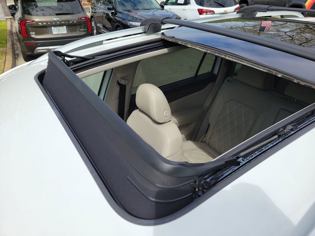 Used 2024 Volkswagen Atlas SEL Premium R-Line AWD/4WD image 26