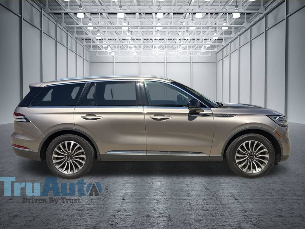 Used 2021 Lincoln Aviator Reserve w/ Equipment Group 201A AWD/4WD image 9