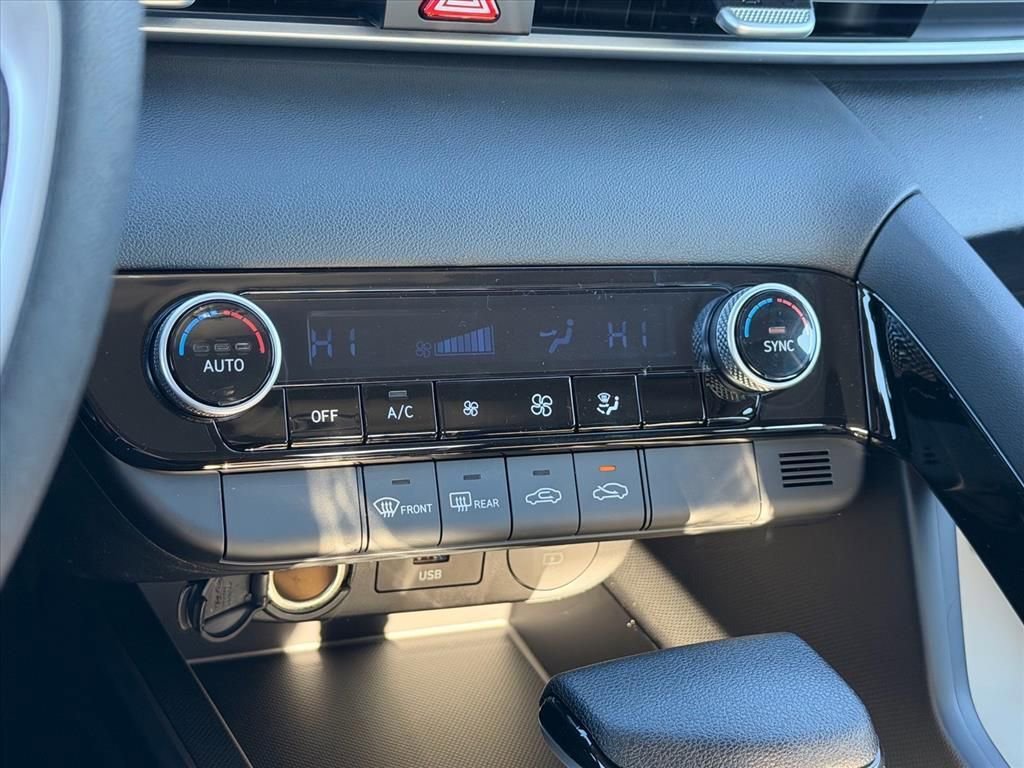 New 2026 Hyundai Elantra Blue image 18