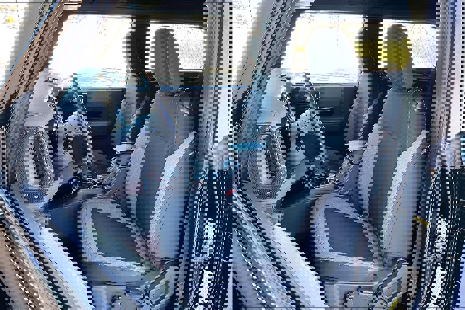 Used 2022 Ford Bronco Big Bend image 9