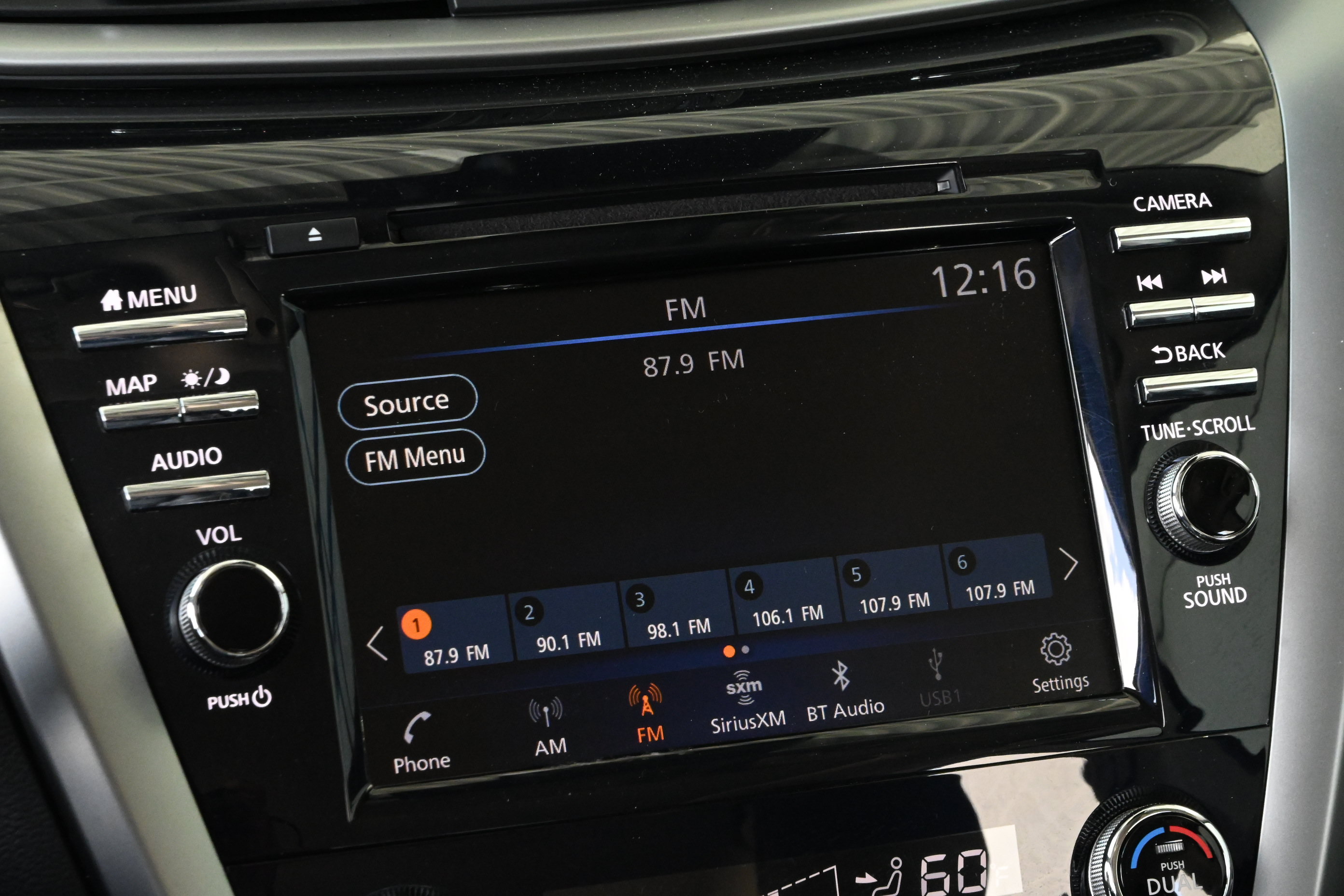 Used 2024 Nissan Murano SL AWD/4WD image 35