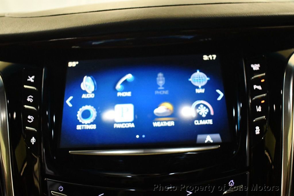 Used 2015 Cadillac Escalade Premium image 41