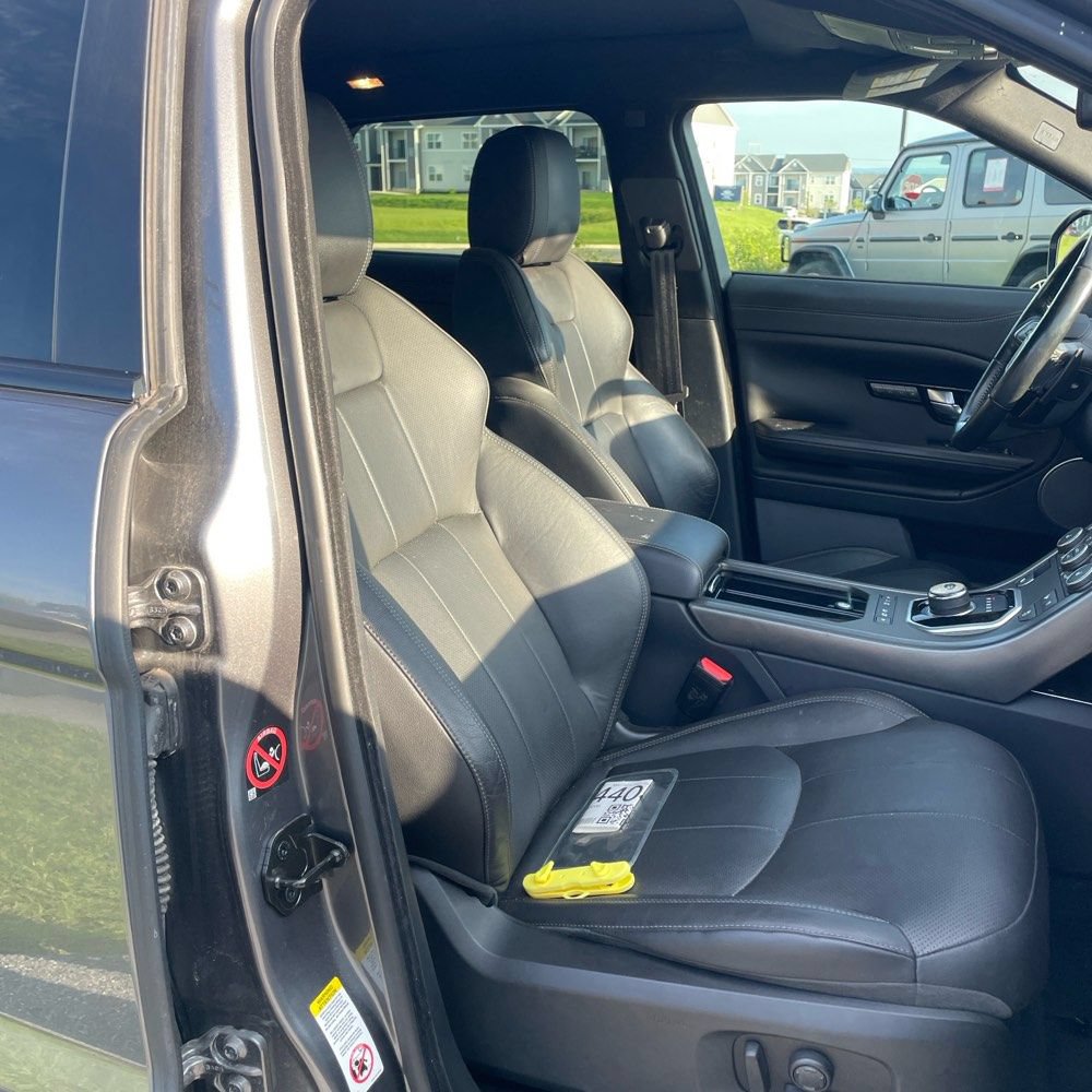 Used 2018 Land Rover Range Rover Evoque SE Premium AWD/4WD image 13
