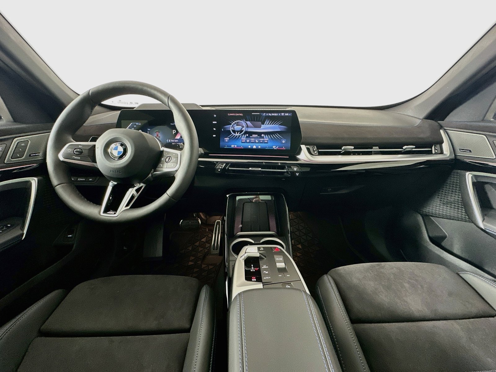 New 2027 BMW X1 xDrive28i AWD/4WD image 14