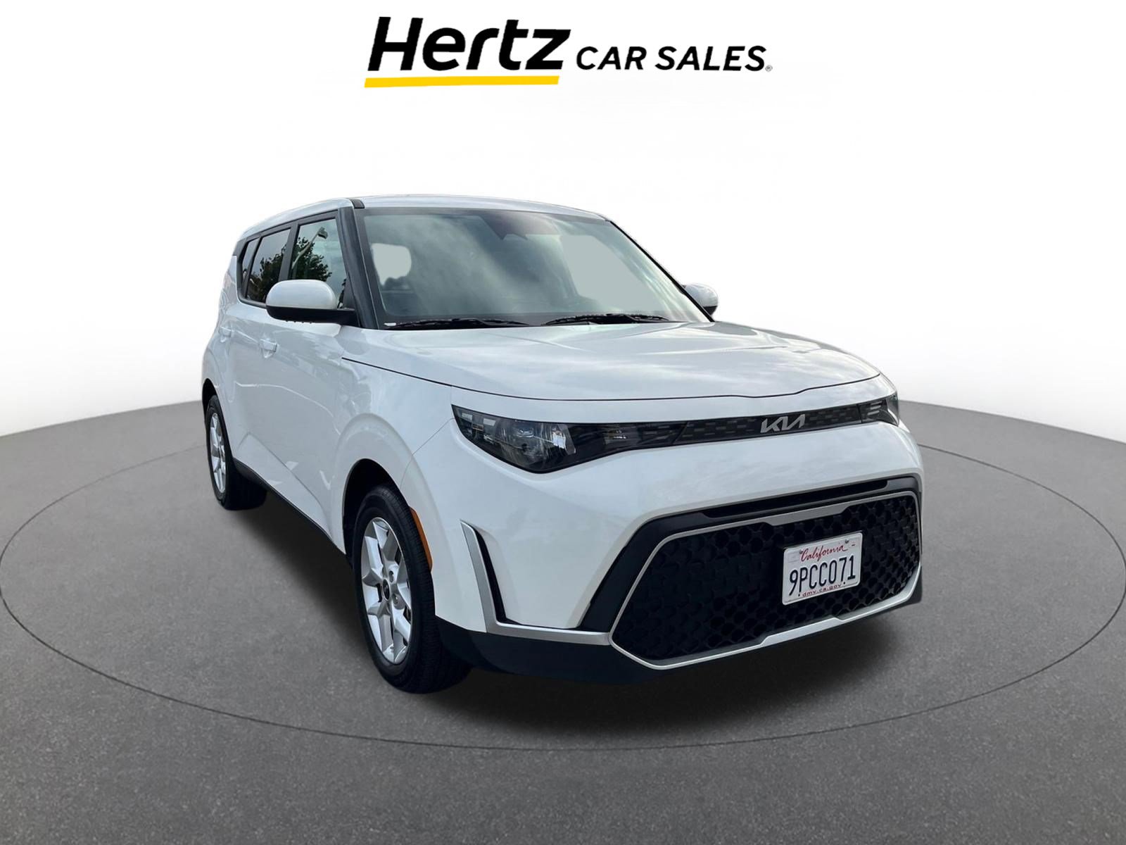 Used 2025 Kia Soul LX w/ LX Technology Package FWD image 1