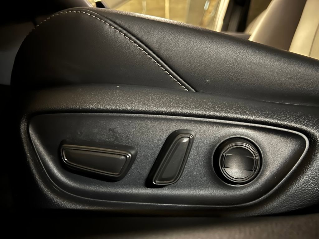 Certified 2024 Toyota Mirai XLE image 13