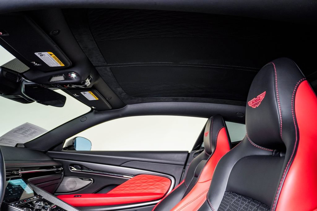 Used 2024 Aston Martin DB12 Coupe RWD image 22