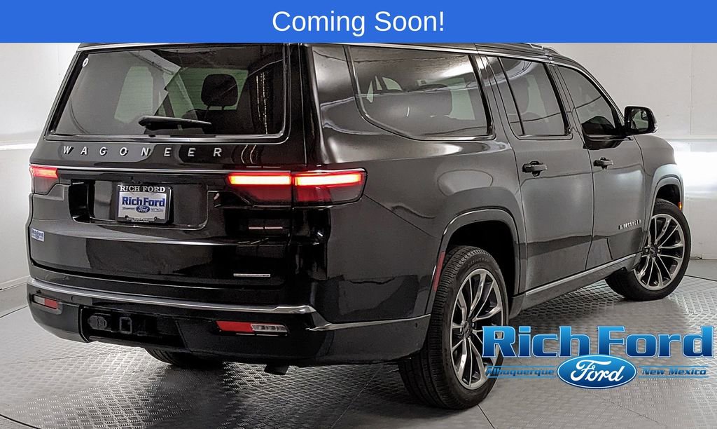 Used 2024 Jeep Wagoneer L Series III w/ Premium Group I AWD/4WD image 3