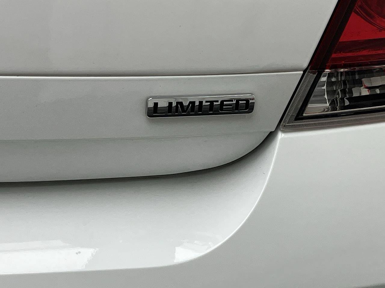 Used 2014 Chevrolet Impala Limited LS FWD image 22