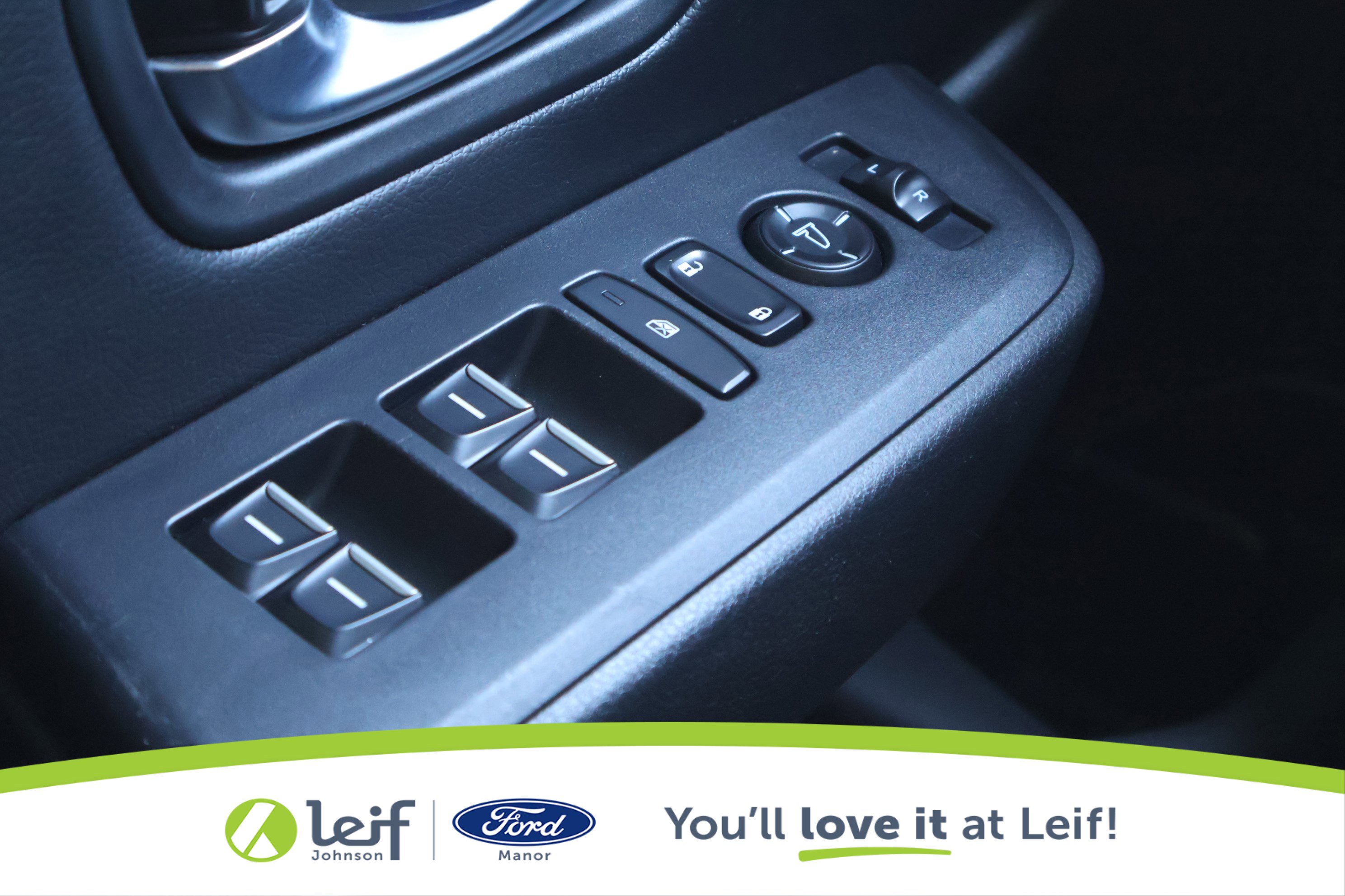 Used 2023 Honda Pilot Sport image 15