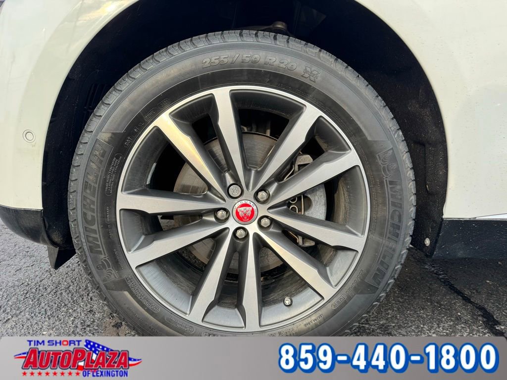 Used 2021 Jaguar F-PACE S image 6