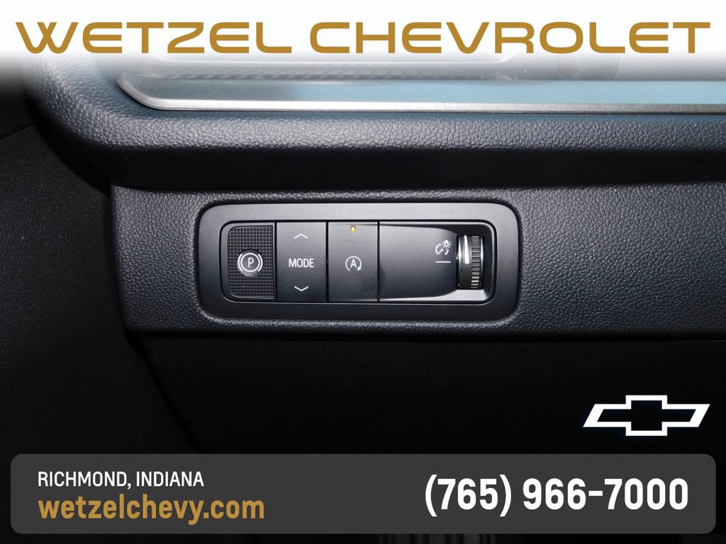 New 2027 Chevrolet Traverse LT w/ Enhanced Driving Package FWD image 35