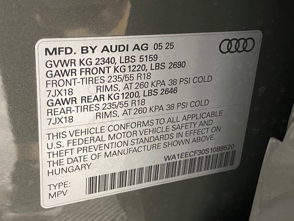 Used 2025 Audi Q3 2.0T Premium Plus w/ Premium Plus Package AWD/4WD image 34