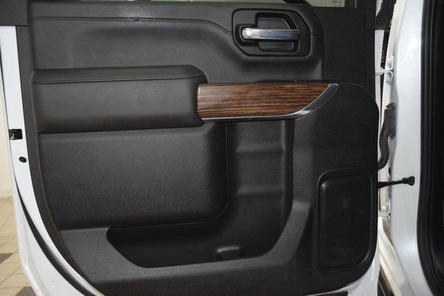 Used 2022 Chevrolet Silverado 2500 High Country w/ Safety Package II image 39