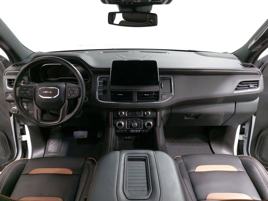 Used 2023 GMC Yukon XL AT4 AWD/4WD image 9