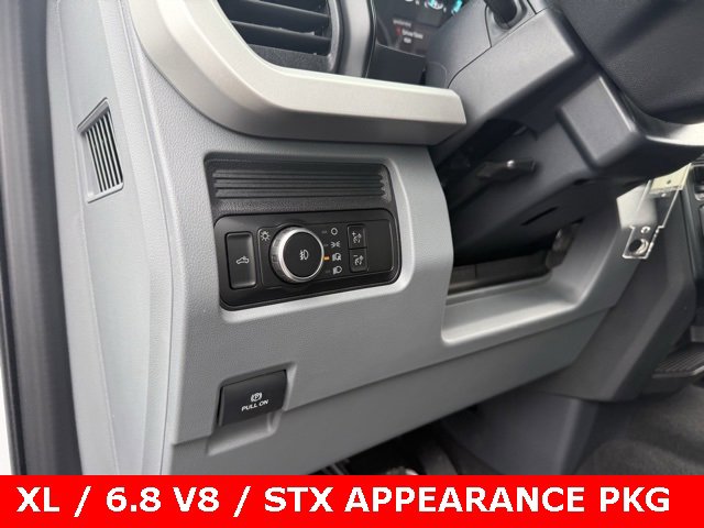 New 2026 Ford F250 XL image 18