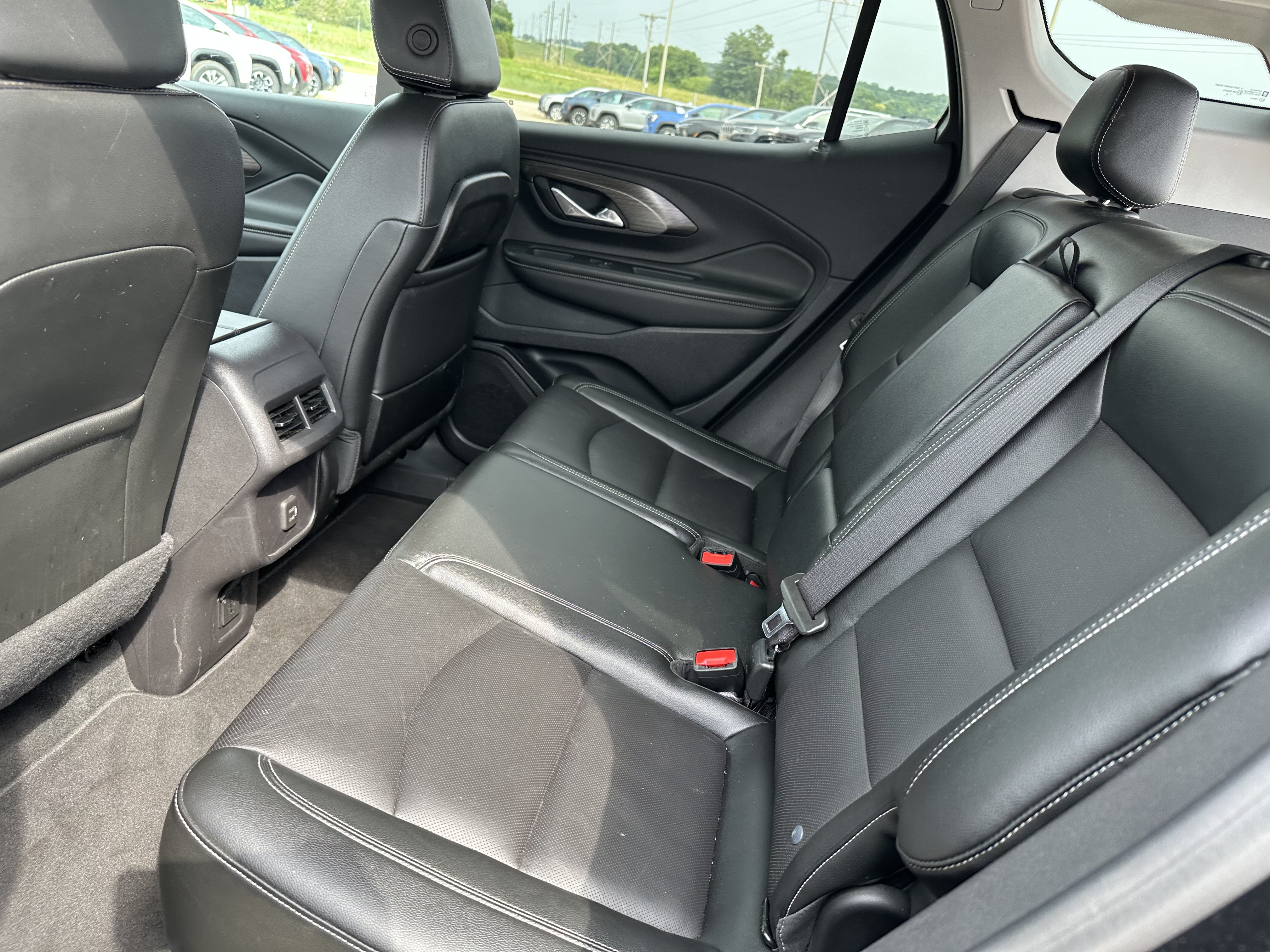 Certified 2024 GMC Terrain SLT AWD/4WD image 18