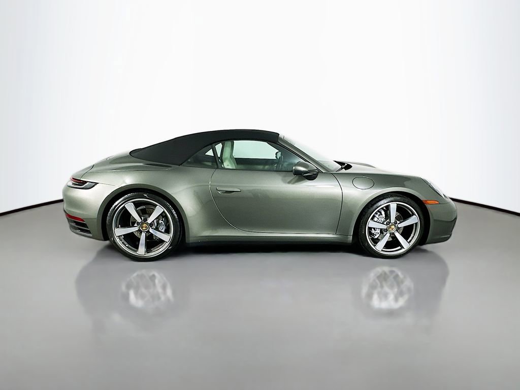 Used 2022 Porsche 911 Carrera image 8
