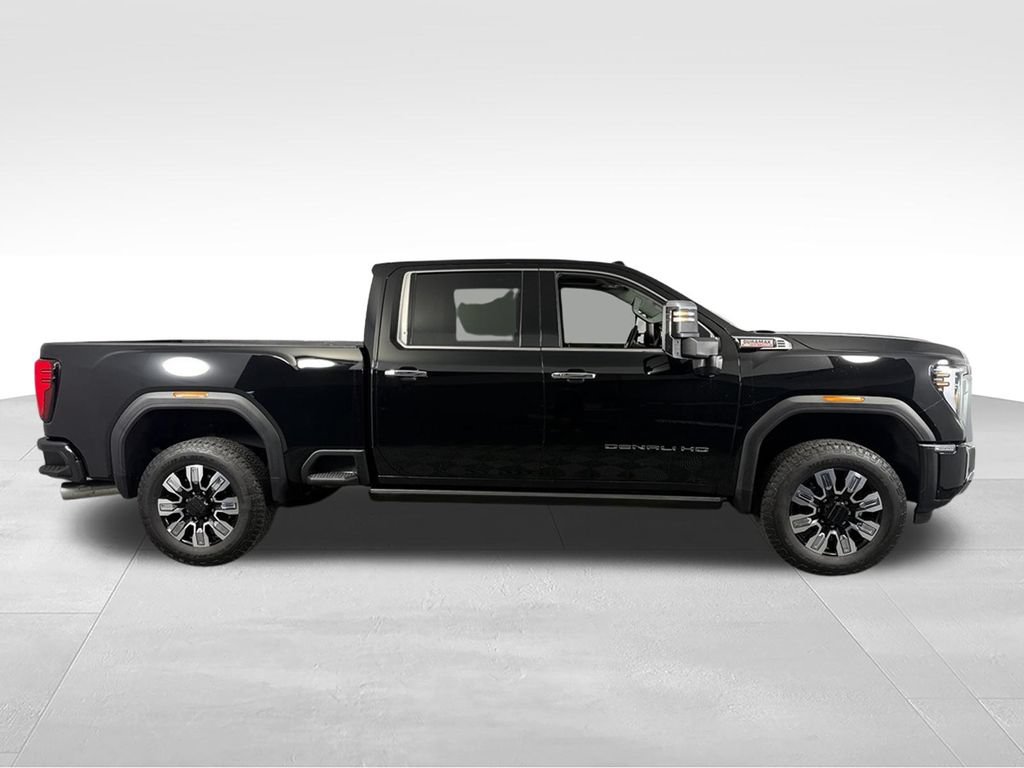 Used 2024 GMC Sierra 3500 Denali w/ Denali Reserve Package AWD/4WD image 5