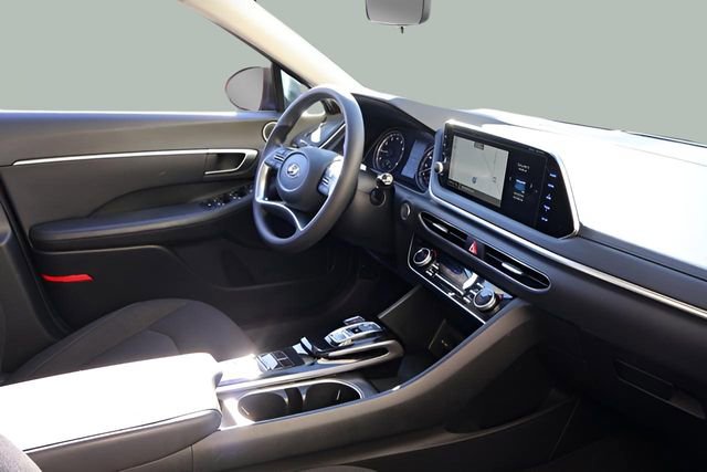 Used 2023 Hyundai Sonata SEL FWD image 16