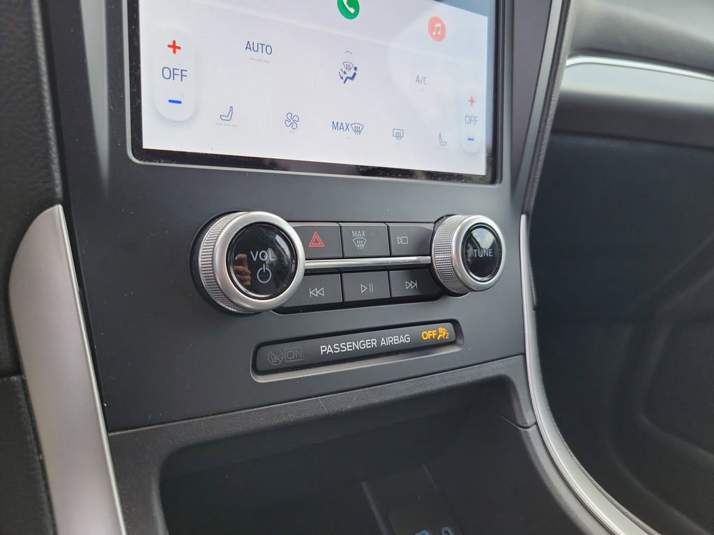 Used 2023 Ford Edge SEL w/ Sport Appearance Package image 24