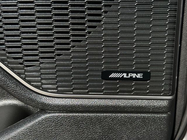 Used 2021 Jeep Grand Cherokee L Limited RWD image 25