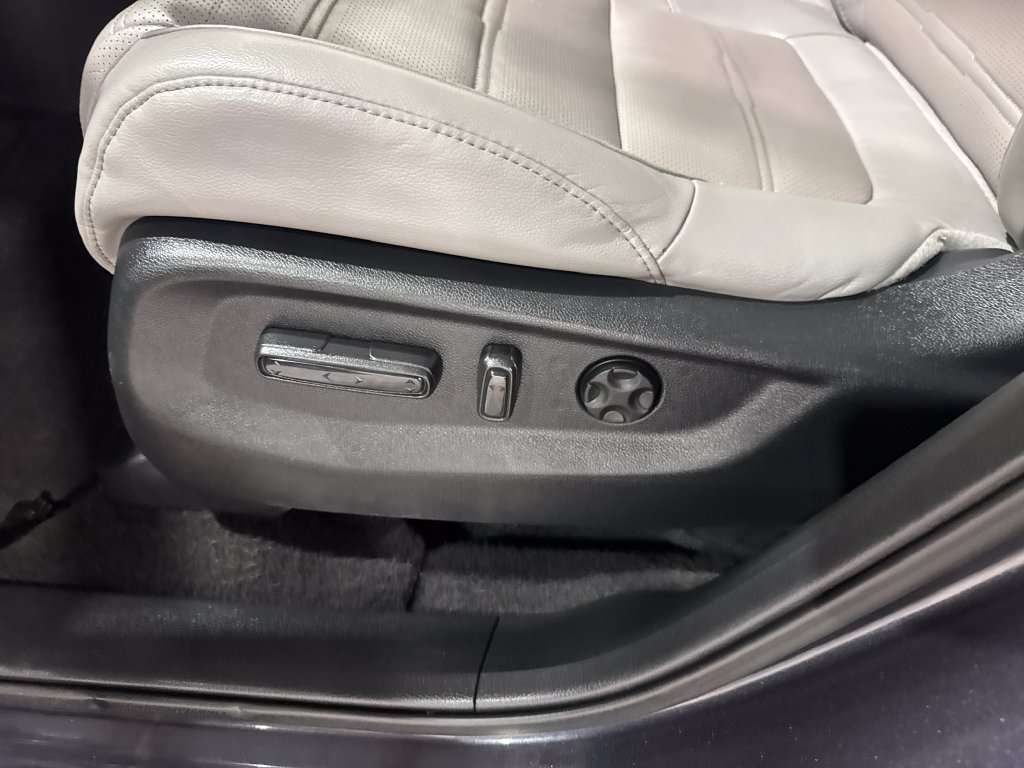 Used 2017 Honda CR-V EX-L image 19