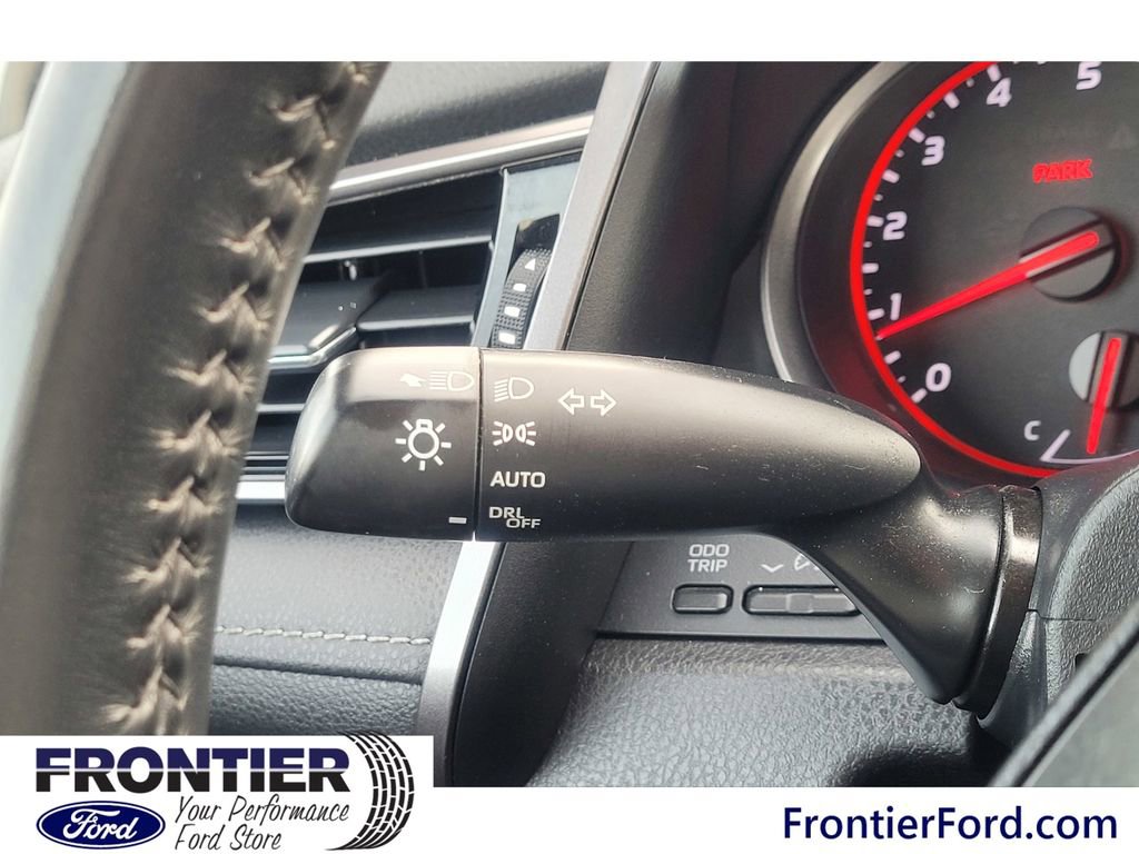 Used 2023 Toyota Camry XSE image 19