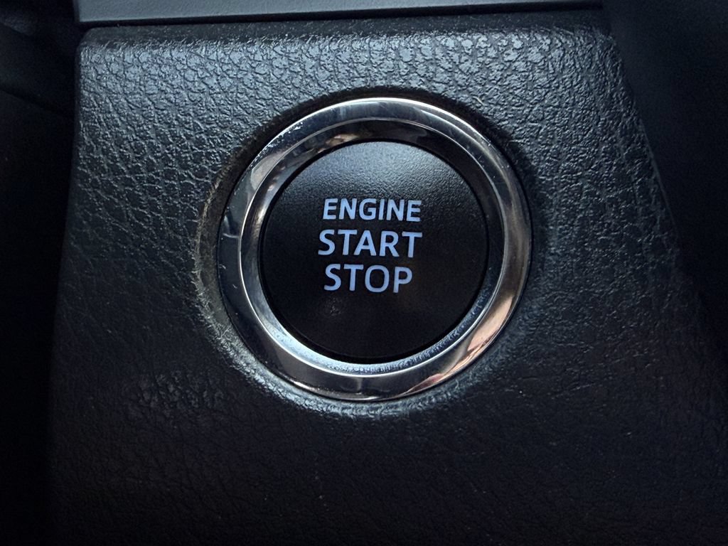 Used 2021 Toyota Camry XSE w/ Navigation Package FWD image 21