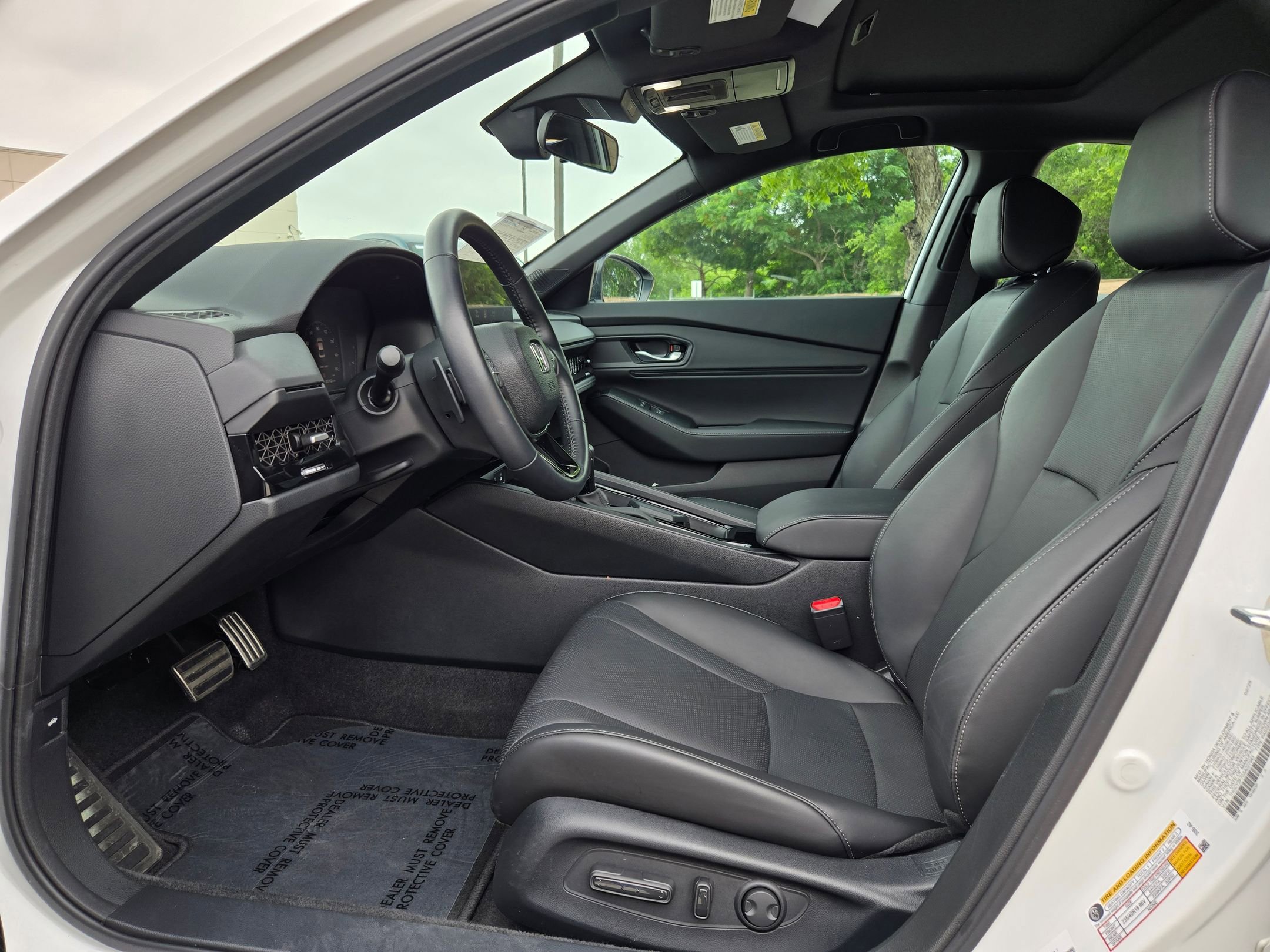 Certified 2025 Honda Accord Sport image 9