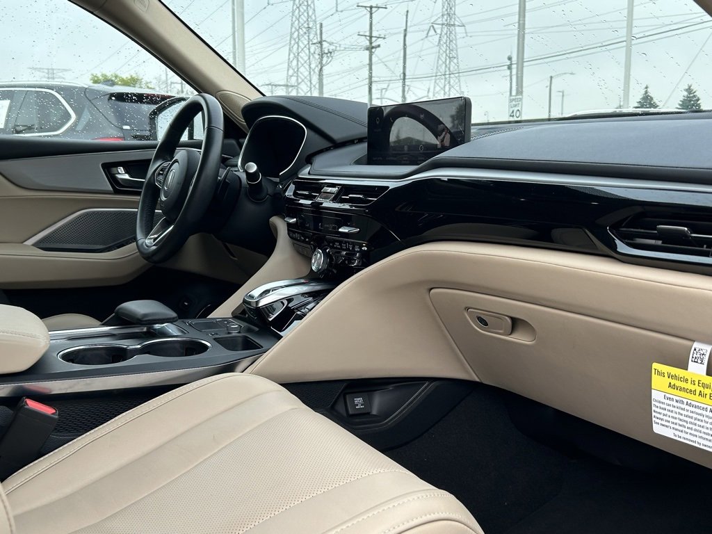 Used 2024 Acura MDX SH-AWD w/ Technology Package image 19