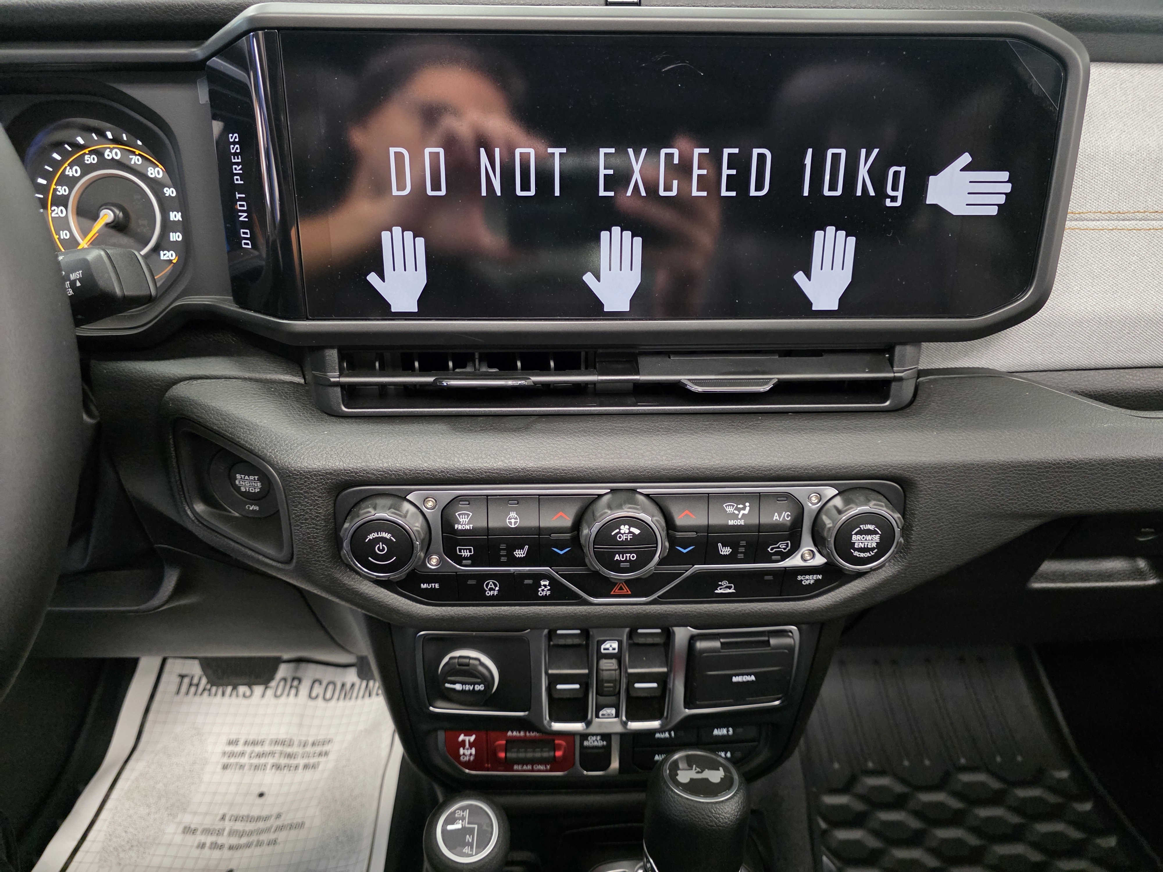 New 2025 Jeep Wrangler Unlimited Sport image 10