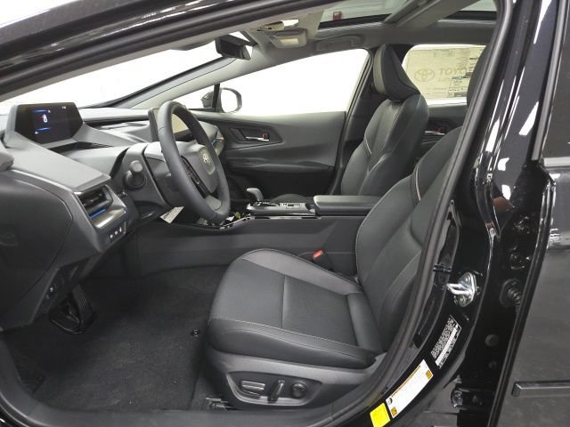 New 2026 Toyota Prius XLE FWD image 17