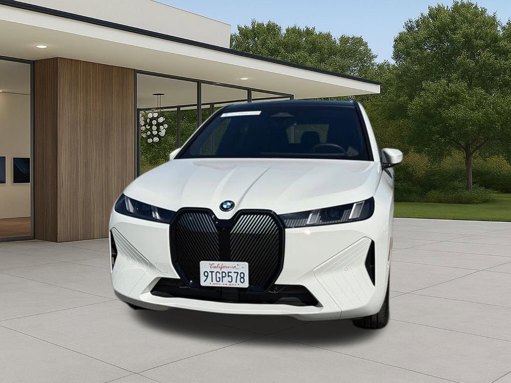 Used 2026 BMW iX xDrive45 w/ Premium Package image 3