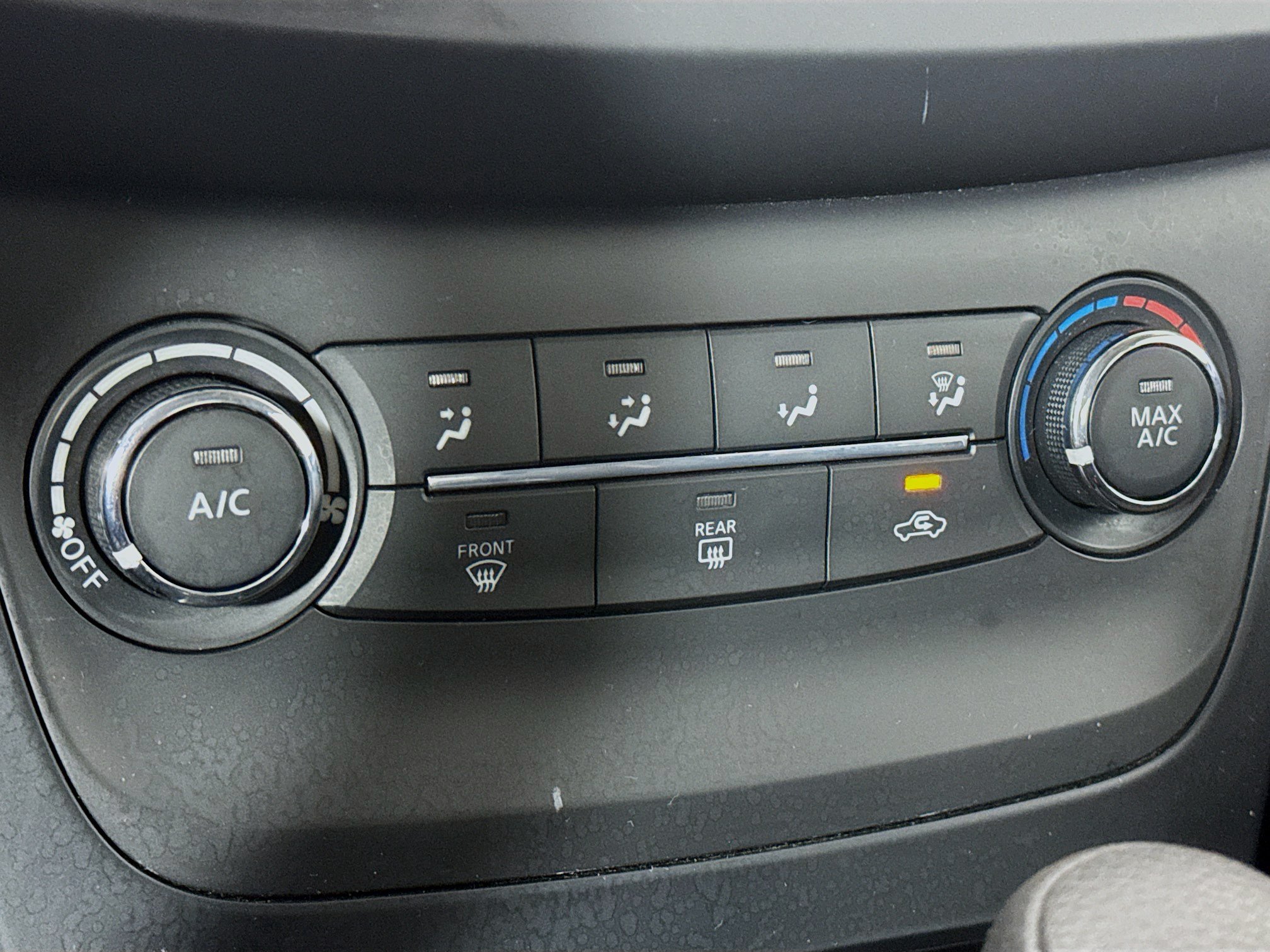 Used 2018 Nissan Sentra S FWD image 15