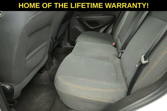 Used 2018 Chevrolet Trax LS FWD image 29