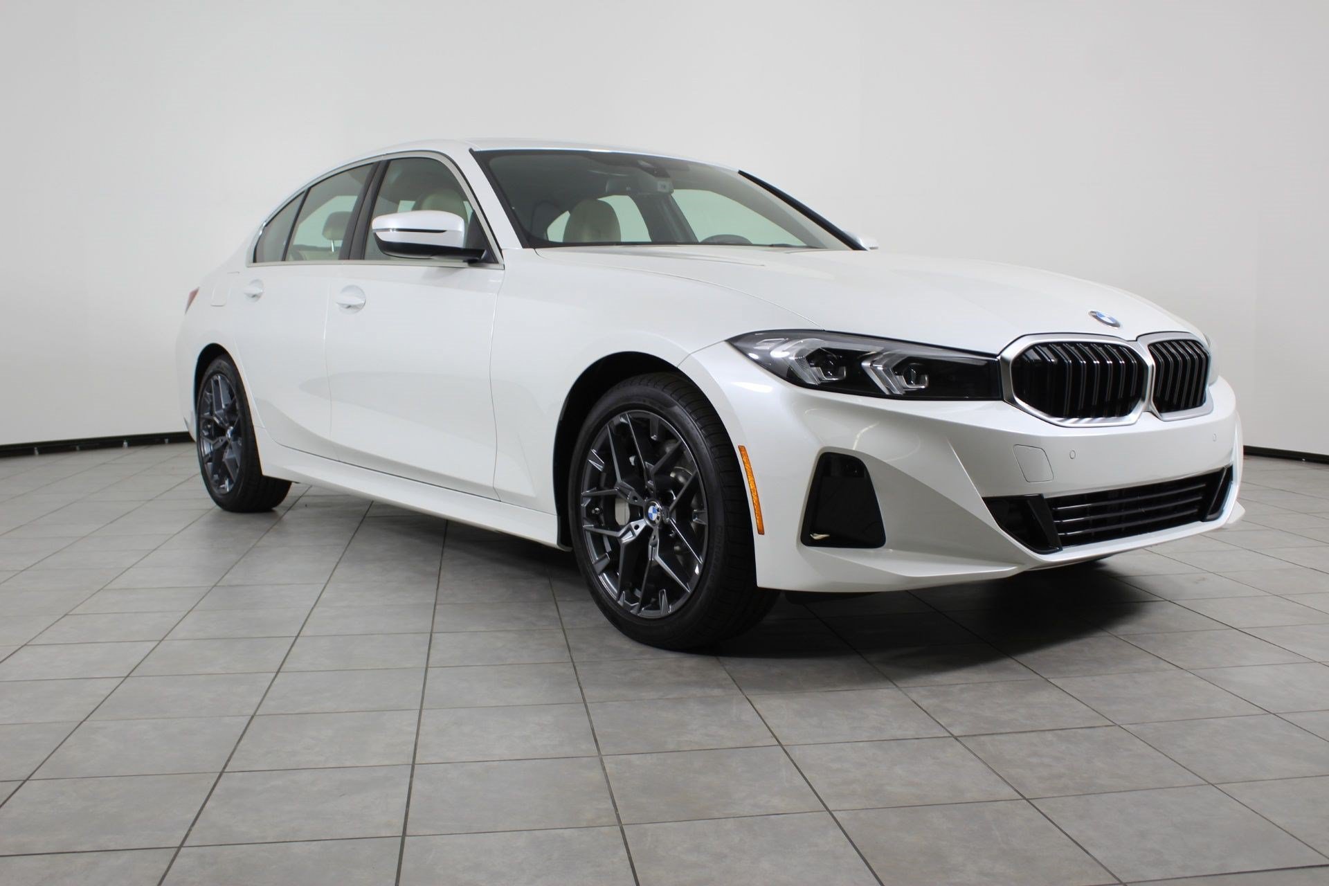 New 2026 BMW 330i Sedan w/ Premium Package RWD image 7