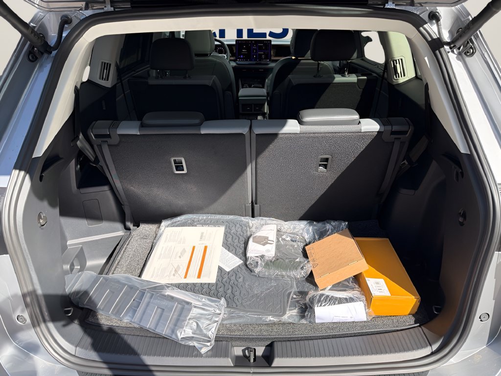 New 2027 Volkswagen Atlas SE AWD/4WD image 25