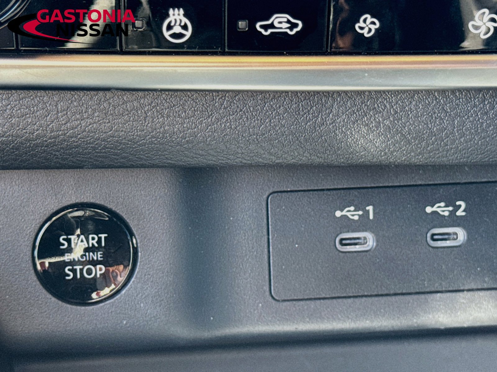 Used 2026 Nissan Rogue SV w/ Cold Weather Package FWD image 25