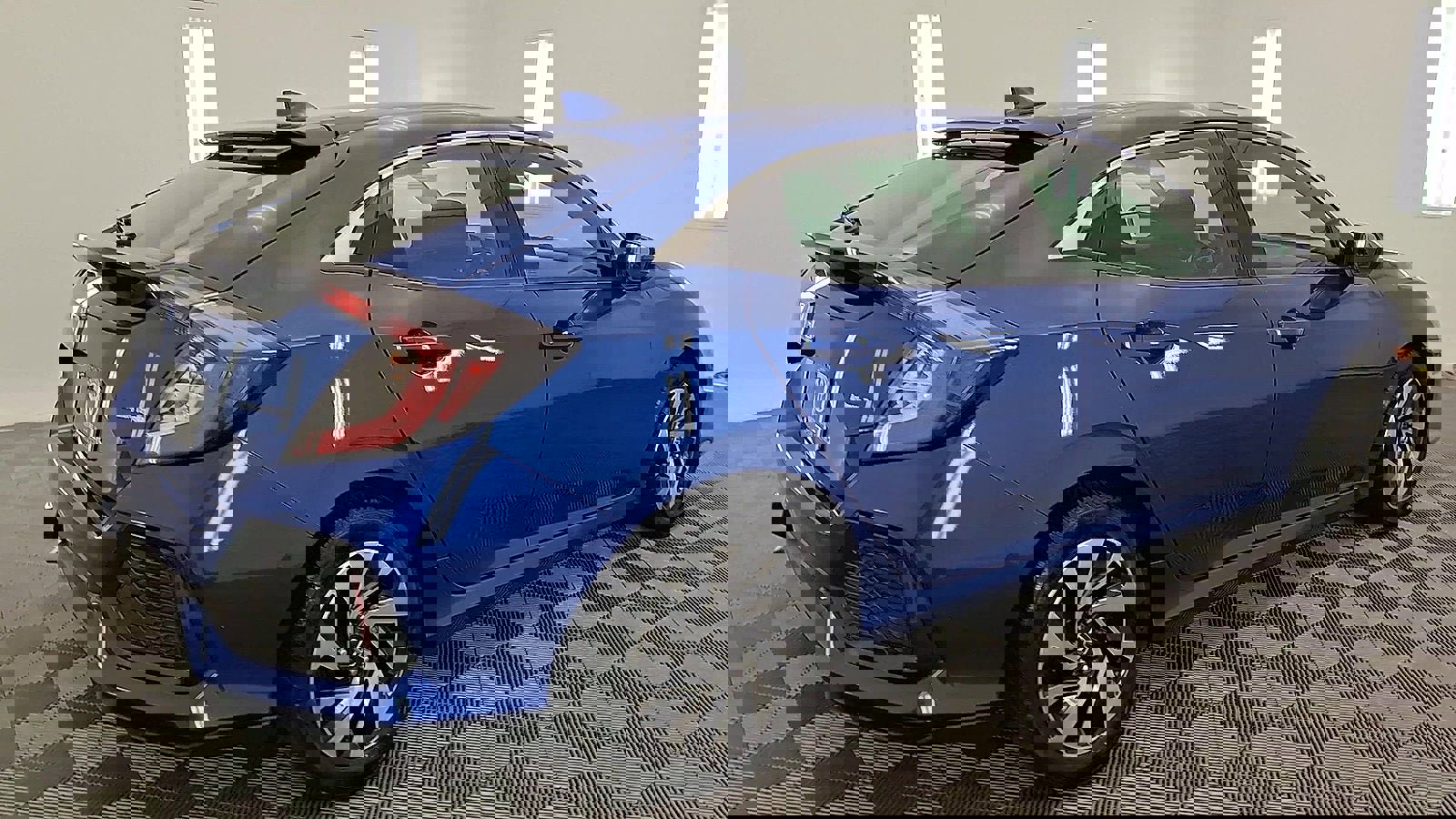 Used 2019 Honda Civic LX image 4