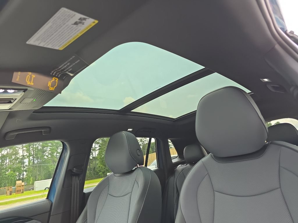 New 2026 Volkswagen Tiguan SE R-Line AWD/4WD image 26