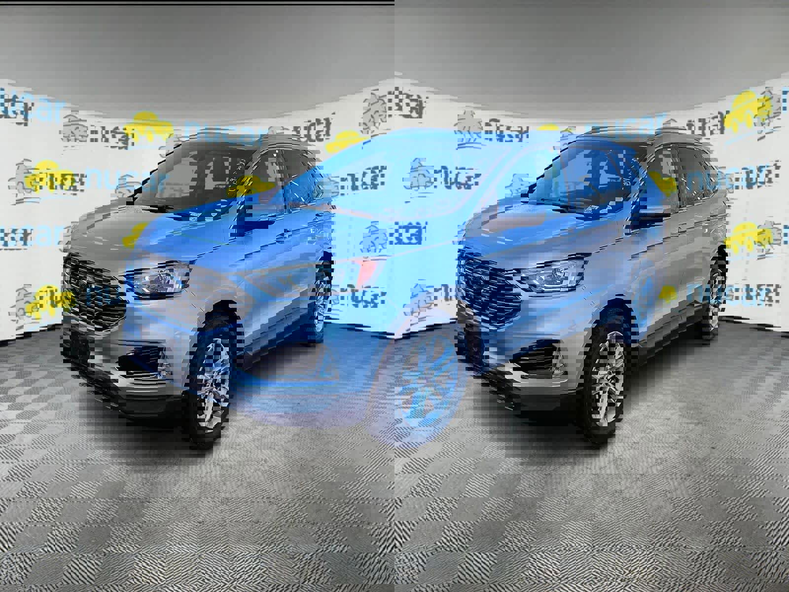 Used 2019 Ford Edge SEL w/ Equipment Group 201A image 2